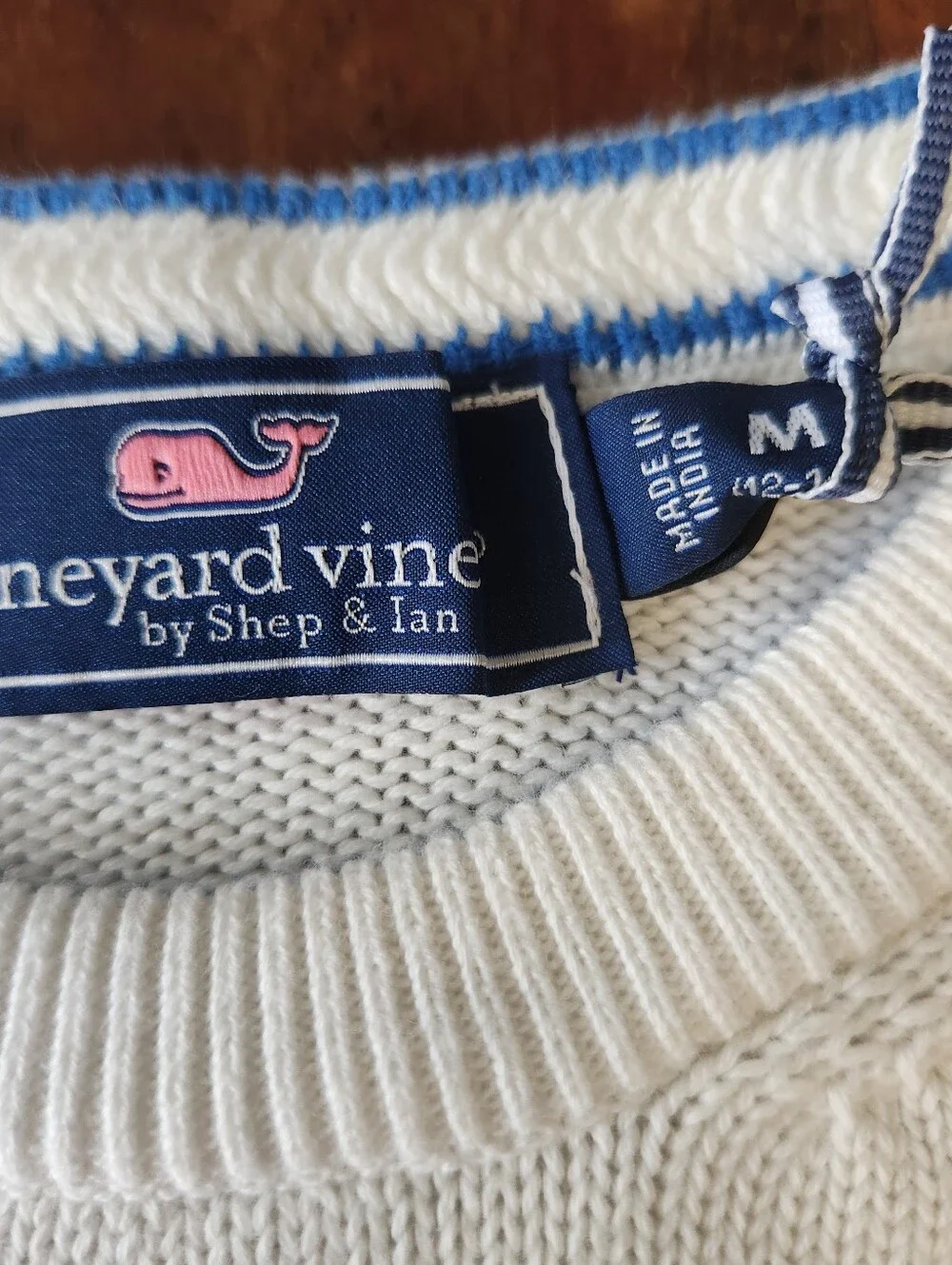 Vineyard Vines NWT  Boys White & Navy Striped Crewneck Sweater
